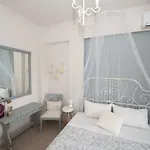 Aurora Corfu بيليكاس